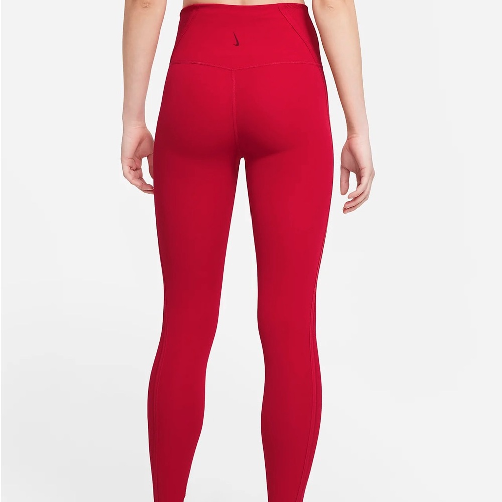 Nike leggings red